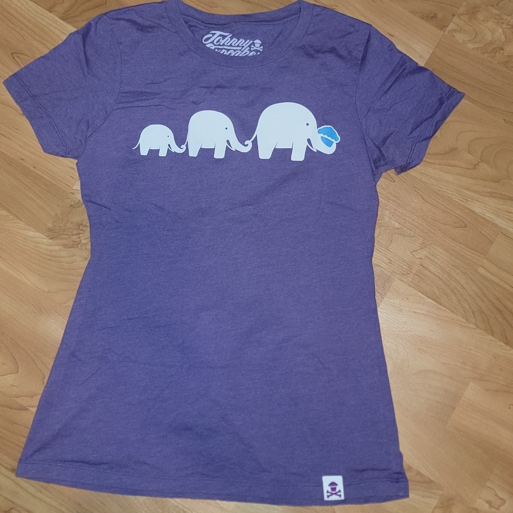 Johnny Cupcakes elephant, women's large